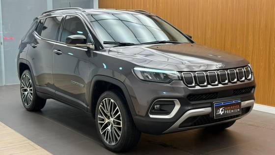 JEEP COMPASS 2.0 TD350 TURBO DIESEL LIMITED AT9